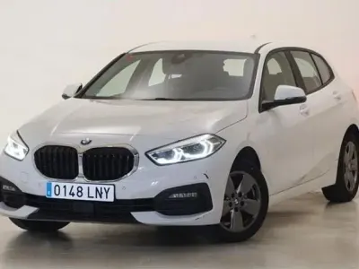 Usado BMW 118 Comfort Edition 150 CV (110 kW) 2022 Utilitario