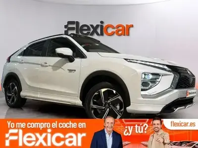 Usado Mitsubishi Eclipse Cross 188 CV (138 kW) 2023 Blanco SUV