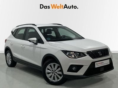 Usado Seat Arona Style 110 CV (80 kW) 2021 Blanco SUV