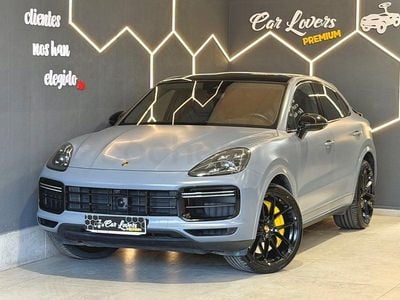 Usado Porsche Cayenne Turbo 550 CV (404 kW) 2019 Gris / plata SUV