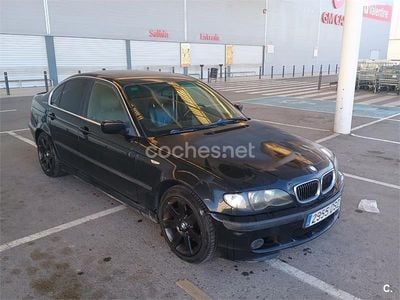 Negro Usado 2003 BMW 320 Berlina | 3100 € (Buen precio)