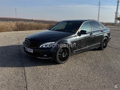 Negro Usado 2008 Mercedes C280 Avantgarde Berlina | 15.000 € (Caro)