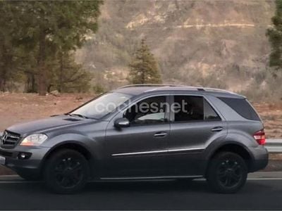 Usado Mercedes ML320 224 CV (164 kW) 2007 Gris / plata SUV