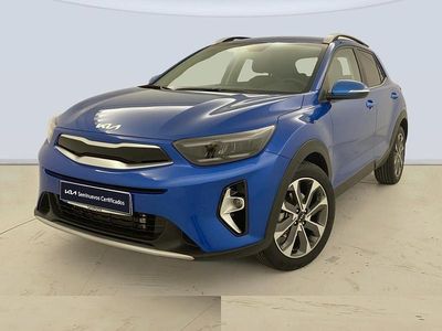 Usado Kia Stonic Style 100 CV (73 kW) 2025 Azul SUV