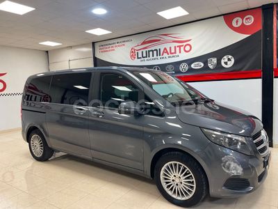 Mercedes V250