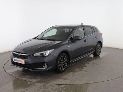 Usado Subaru Impreza Premium 150 CV (110 kW) 2024 Gris Berlina