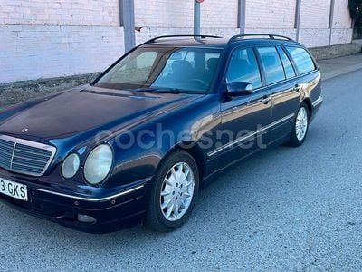 Mercedes E220