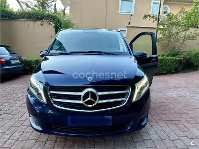 Usado Mercedes V250 190 CV (139 kW) 2017 Azul Monovolumen