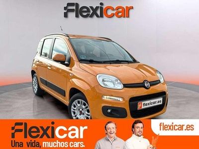 Usado Fiat Panda Lounge 69 CV (50 kW) 2018 Naranja Berlina
