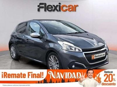 Gris Usado 2017 Peugeot 208 Active Utilitario | 7490 € (Precio justo)