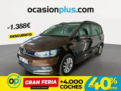 Usado VW Touran Edition 110 CV (80 kW) 2016 Marrón Monovolumen