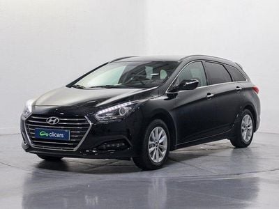 Usado Hyundai i40 141 CV (103 kW) 2016 Negro Familiar