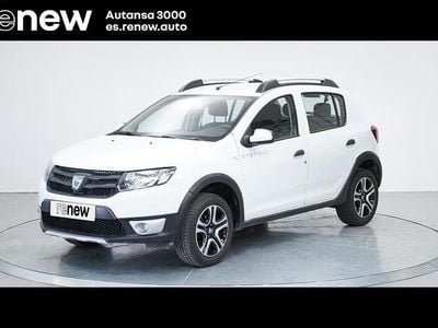 Usado Dacia Sandero Stepway 90 CV (66 kW) 2016 Blanco Berlina