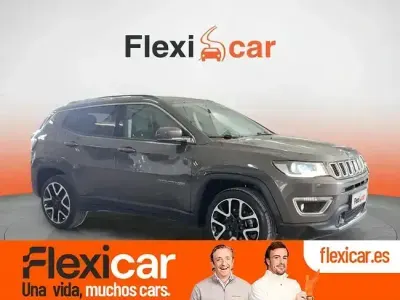 Usado Jeep Compass Limited 150 CV (110 kW) 2020 Gris SUV