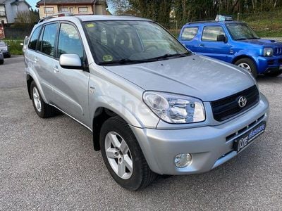 Usado Toyota RAV4 Luna 150 CV (110 kW) 2004 Gris / plata SUV