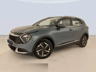 Käytetty Kia Sportage 150 HP (110 kW) 2024 Harmaa Katumaasturi