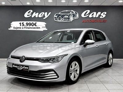 Usado VW Golf VIII 110 CV (80 kW) 2022 Gris / plata Berlina