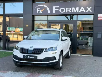 Usado Skoda Karoq Ambition 150 HP (110 kW) 2020 Branco SUV