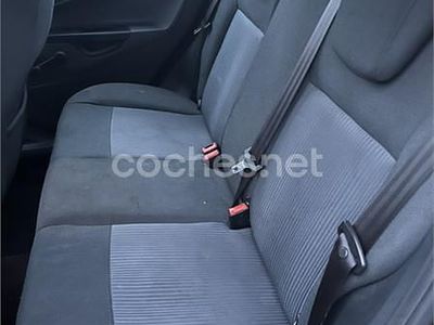 Usado Ford Fiesta Trend 68 CV (50 kW) 2011 Negro Utilitario