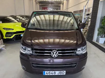 Usado VW Caravelle Comfortline 180 CV (132 kW) 2014 Marrón Van