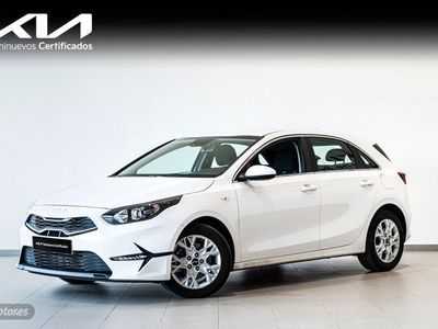 Blanco Usado 2023 Kia Ceed Utilitario | 19.900 € (Un poco caro)