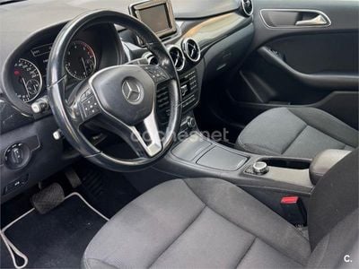 Mercedes B180