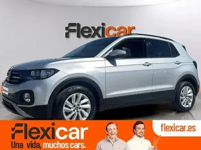 Usado VW T-Cross Advance 95 CV (69 kW) 2022 Gris SUV