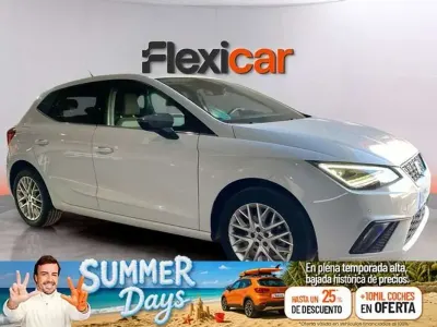 Usado Seat Ibiza XCELLENCE 116 CV (85 kW) 2024 Azul Utilitario