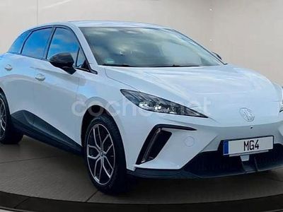 Eléctrico Usado 2024 MG MG4 EV Luxury Utilitario | 31.900 € (Un poco caro)
