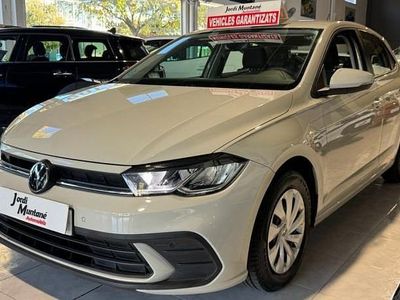 Usado VW Polo Advance 95 CV (69 kW) 2022 Gris Utilitario