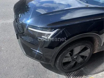 Usado Volvo XC40 Ultimate 163 CV (119 kW) 2025 Negro SUV