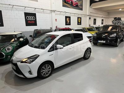 Blanco Usado 2018 Toyota Yaris Hybrid Advance Berlina | 14.500 € (Precio justo)