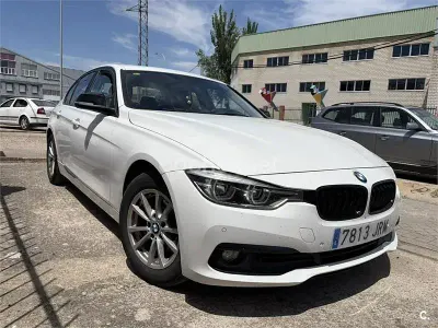 Usado BMW 318 150 CV (110 kW) 2016 Blanco Berlina