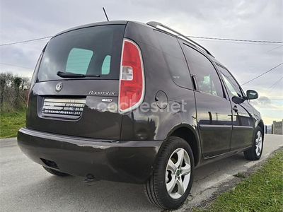 Usado Skoda Fabia Comfort 75 CV (55 kW) 2003 Marrón Berlina