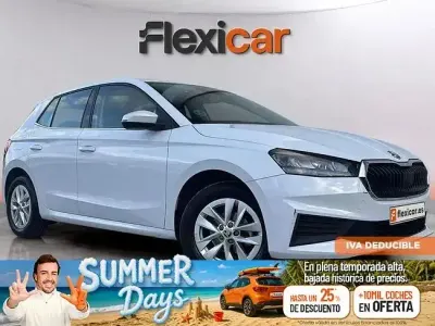 Usado Skoda Fabia 95 CV (69 kW) 2022 Blanco Utilitario