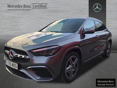 Usado Mercedes GLA200 AMG line 150 CV (110 kW) 2024 Gris montaña SUV