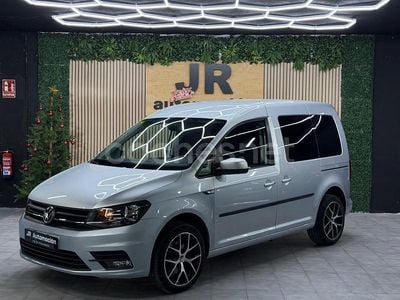 Usado VW Caddy Trendline 150 CV (110 kW) 2016 Gris / plata Monovolumen