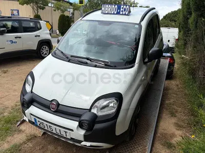 Usado Fiat Panda Cross Cross 70 CV (51 kW) 2020 Blanco Utilitario