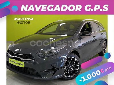 Gris / plata Usado 2025 Kia Ceed Style Utilitario | 20.300 € (Precio justo)