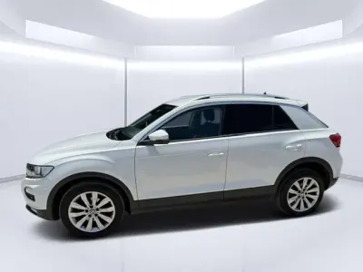 Usado VW T-Roc Advance 150 CV (110 kW) 2021 Blanco SUV