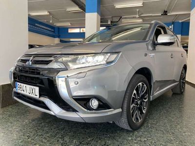 Mitsubishi Outlander P-HEV