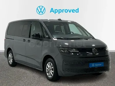 Usado VW Multivan 150 CV (110 kW) 2024 Gris / plata Monovolumen