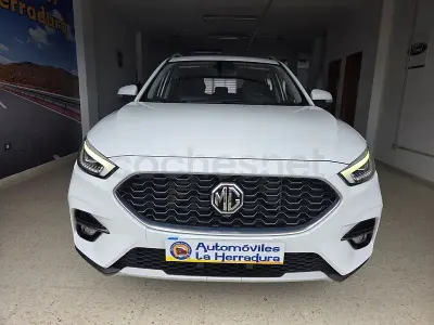 Usado MG ZS Luxury 106 CV (77 kW) 2022 Blanco SUV
