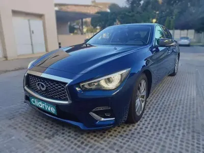Usado Infiniti Q50 Sport Tech 364 CV (267 kW) 2019 Azul Berlina