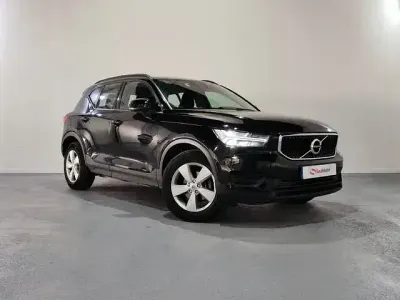 Usado Volvo XC40 Core 163 CV (119 kW) 2023 Negro SUV
