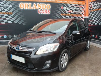 Toyota Auris Hybrid