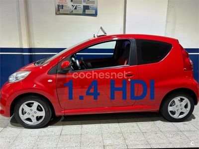 Usado Peugeot 107 54 CV (39 kW) 2008 Rojo Utilitario