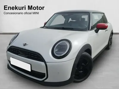 Usado Mini Cooper Essential 156 CV (114 kW) 2024 Blanco Utilitario