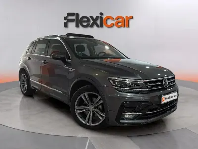 Usado VW Tiguan R-line 150 CV (110 kW) 2019 Gris SUV