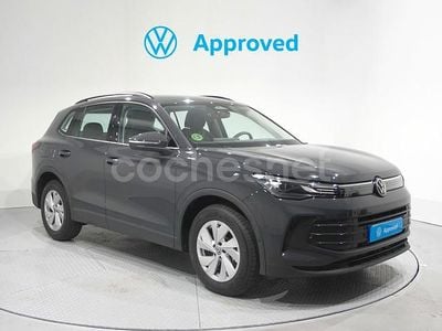 Usado VW Tiguan 150 CV (110 kW) 2025 Gris / plata SUV